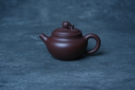紫砂壶图片:特好老紫泥全手工寿桃壶 茶人醉爱 - 美壶网