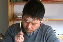 紫砂壶工艺师图片:李经强 - 宜兴紫砂壶网
