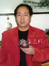 紫砂壶工艺师图片:席志 - 宜兴紫砂壶网