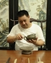 紫砂壶工艺师图片：吴耀清 - 宜兴紫砂壶网