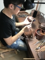 紫砂壶工艺师图片：王健 - 宜兴紫砂壶网