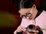紫砂壶工艺师图片：周倩 - 宜兴紫砂壶网