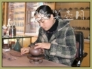 紫砂壶工艺师图片:董锦华 - 宜兴紫砂壶网