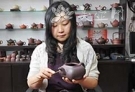 紫砂壶工艺师图片:李文君 - 宜兴紫砂壶网