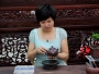 紫砂壶工艺师图片：吴菊凤 - 宜兴紫砂壶网