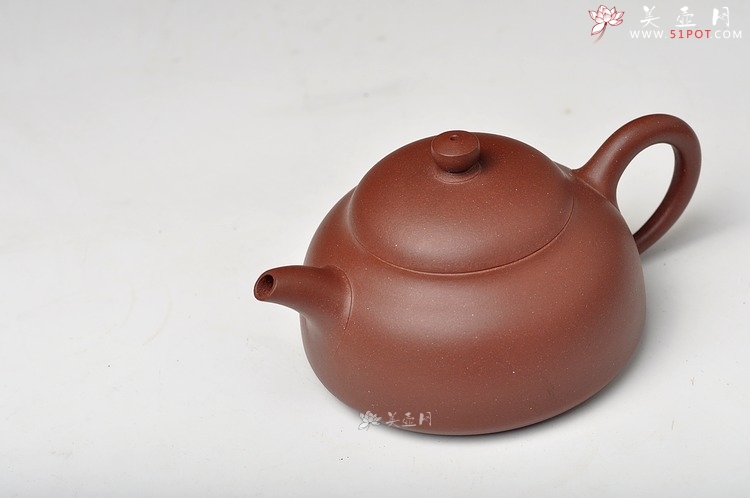紫砂壶图片：实用耐品 全手小半月 适合绿茶 - 宜兴紫砂壶网