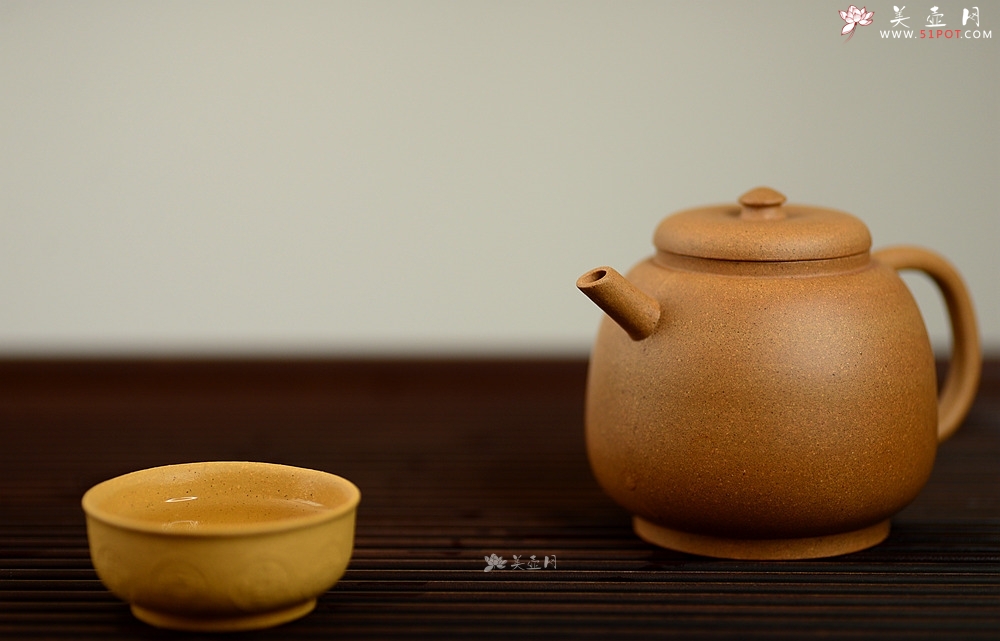 紫砂壶图片：淞庐作品 杀茶利器 全手明式龙蛋  茶人最爱~~实用佳品 - 宜兴紫砂壶网