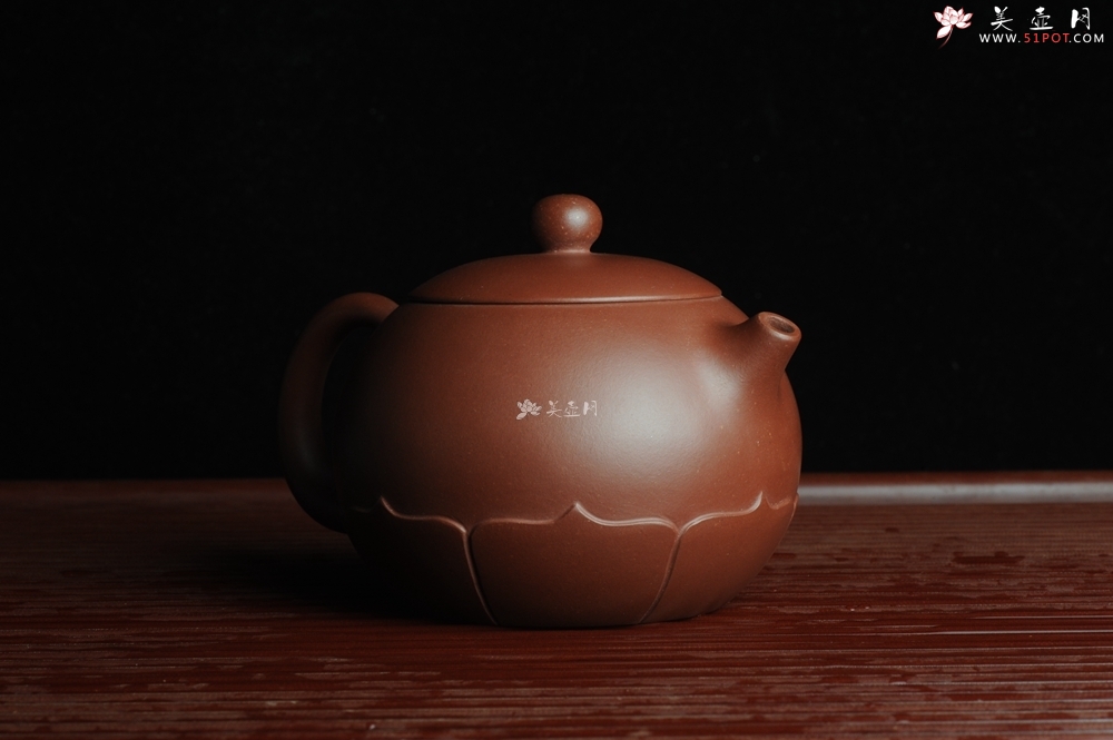 紫砂壶图片：美壶特惠 精工莲花西施 茶人醉爱 - 宜兴紫砂壶网