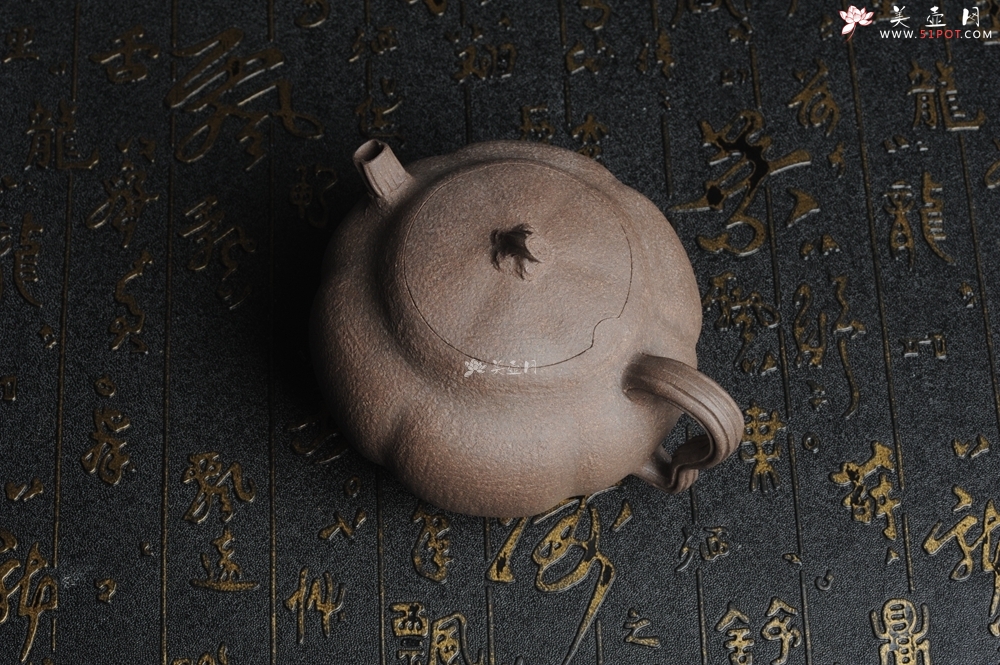 紫砂壶图片：美壶特惠 学苑派全手工精工仿生壶 小瓜  - 宜兴紫砂壶网