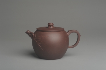 紫砂壶图片:美壶特惠 精致紫泥竹巨轮壶 茶人醉爱 - 宜兴紫砂壶网