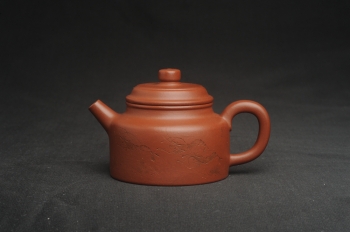 紫砂壶图片:油润老清水泥全手工小品德中壶 装饰虾图 茶亦醉人 特实用文气 - 宜兴紫砂壶网