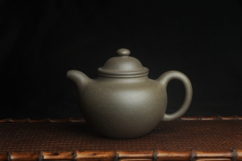 紫砂壶图片:美壶特惠 精致青段大亨掇只壶 茶人醉爱 - 宜兴紫砂壶网