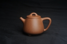 紫砂壶图片：美壶特惠 油润老段泥精致高石瓢紫砂茶壶 茶人醉爱 - 宜兴紫砂壶网