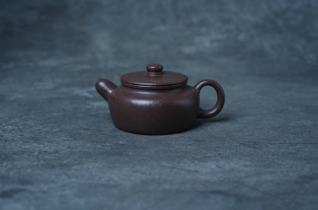 紫砂壶图片:美壶特惠 手工手制紫砂壶特好紫玉金砂涌泉壶 茶壶 茶具 单壶 - 宜兴紫砂壶网