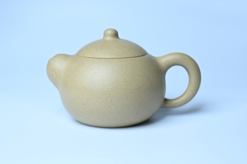 紫砂壶图片:美壶特惠 优质本绿翘嘴西施 茶人醉爱 - 宜兴紫砂壶网