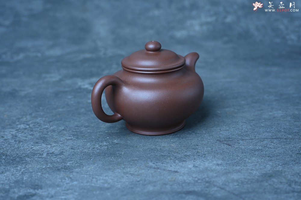 紫砂壶图片：美壶特惠 手工手制紫砂壶特好底槽青掇只壶 茶人醉爱 - 宜兴紫砂壶网