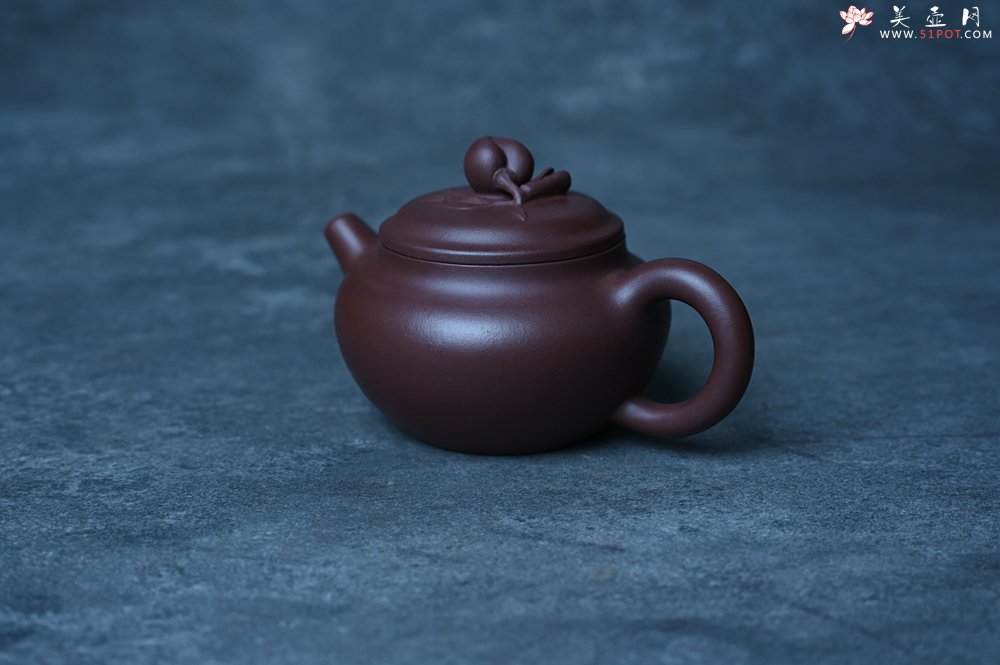 紫砂壶图片：特好老紫泥全手工寿桃壶 茶人醉爱 - 宜兴紫砂壶网