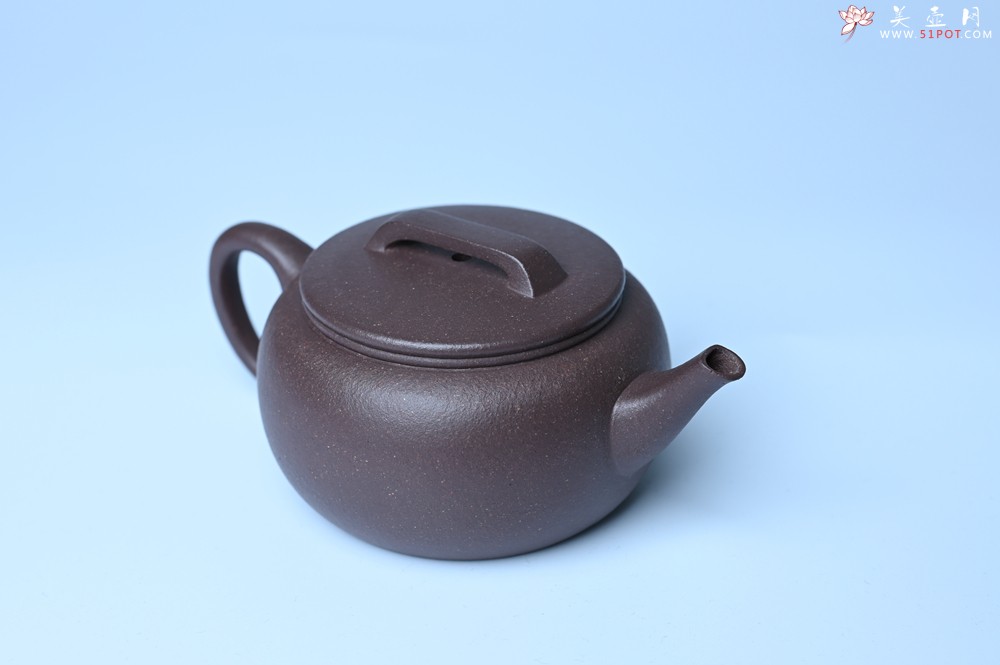 紫砂壶图片：美壶特惠 特好老紫泥涌泉壶 茶人醉爱 - 宜兴紫砂壶网