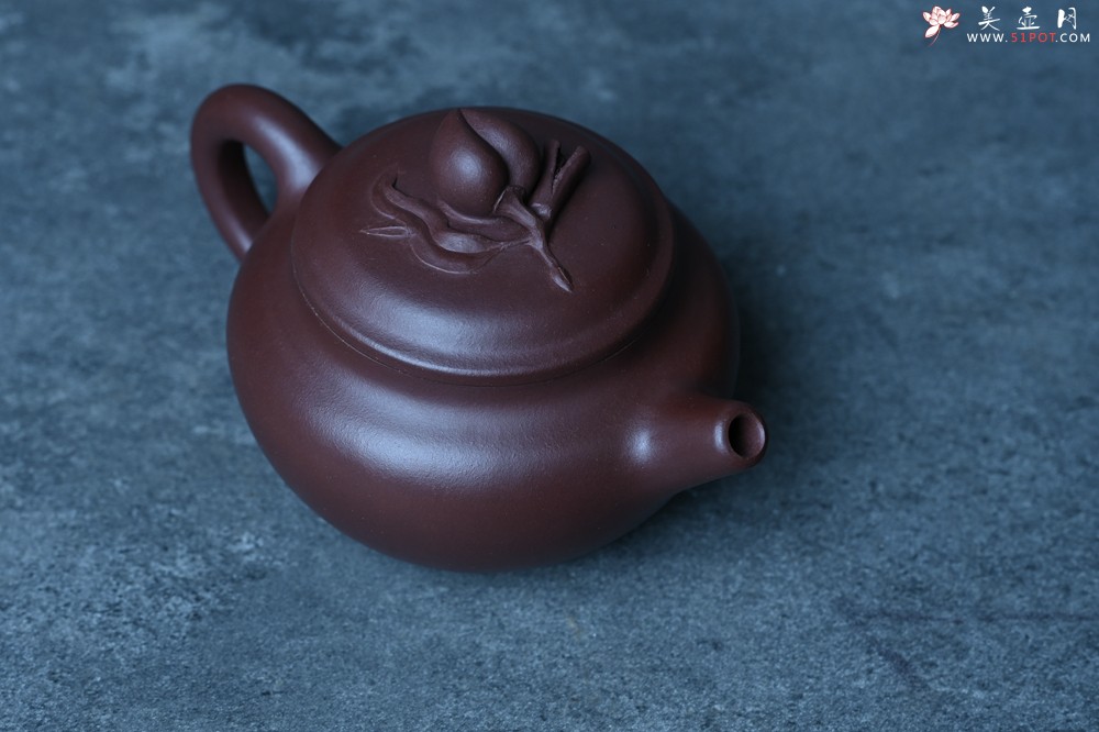 紫砂壶图片：特好老紫泥全手工寿桃壶 茶人醉爱 - 宜兴紫砂壶网