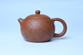 紫砂壶图片：油润降坡泥全手工小品西施壶  装饰童子图 天真无邪 - 宜兴紫砂壶网