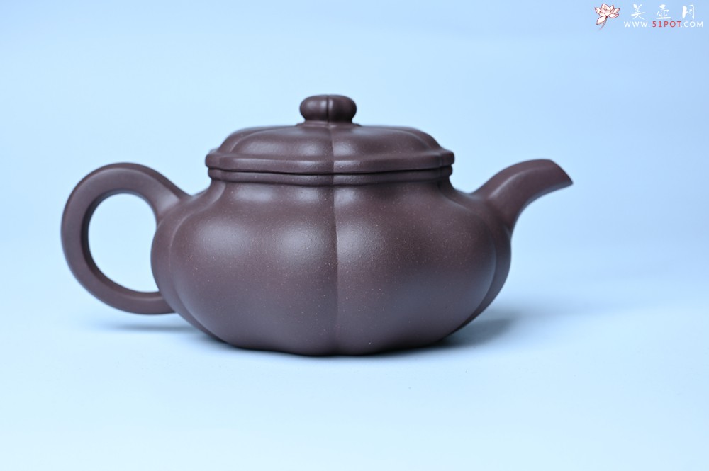 紫砂壶图片：美壶特惠 紫砂壶手工手制优质紫泥葵仿古壶 茶人醉爱 - 宜兴紫砂壶网