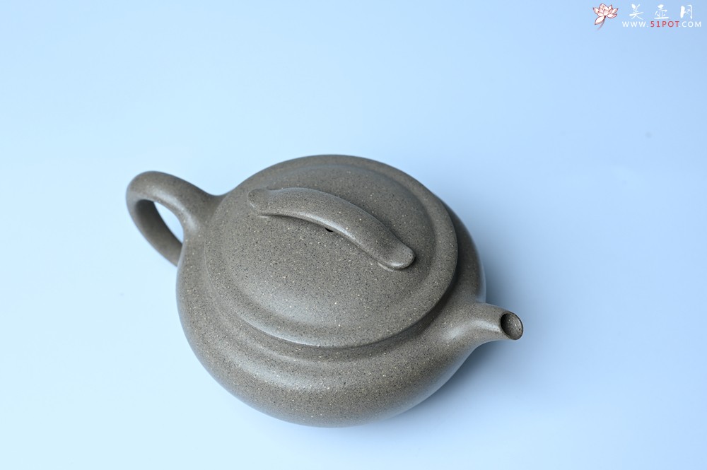 紫砂壶图片：美壶特惠 特好芝麻绿泥云帆紫砂壶 茶人醉爱 - 宜兴紫砂壶网