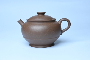 紫砂壶图片:美壶网紫砂壶手工手制青灰段泥巨轮壶 茶壶 茶具 单壶 - 宜兴紫砂壶网