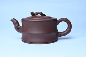 紫砂壶图片：美壶特惠 精致紫泥可心竹段壶 茶人醉爱 - 宜兴紫砂壶网