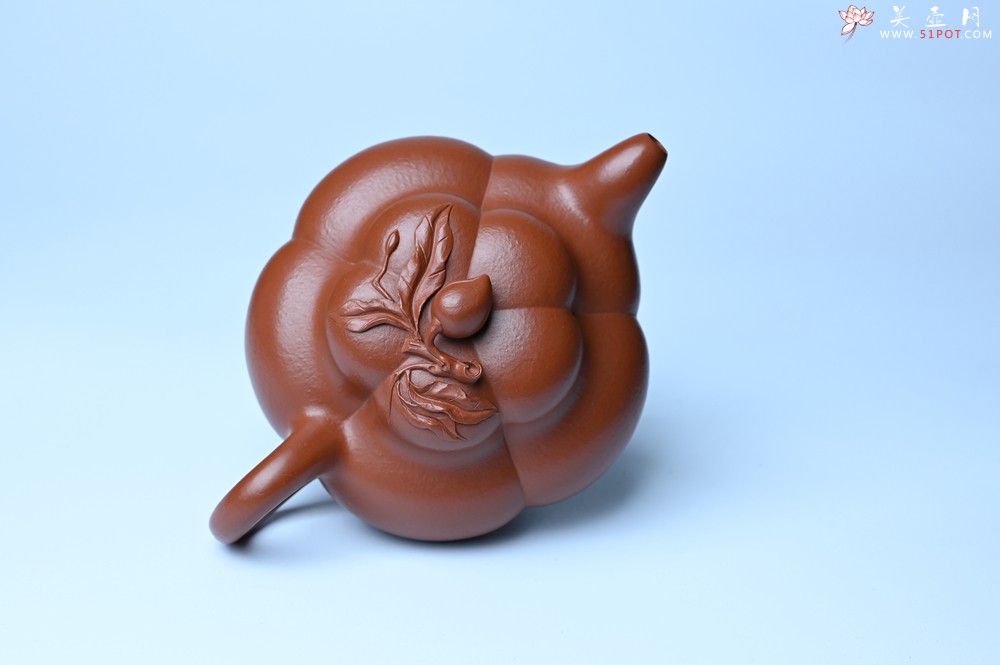 紫砂壶图片：美壶特惠 精品大红袍朱泥上合桃 茶人醉爱 - 宜兴紫砂壶网