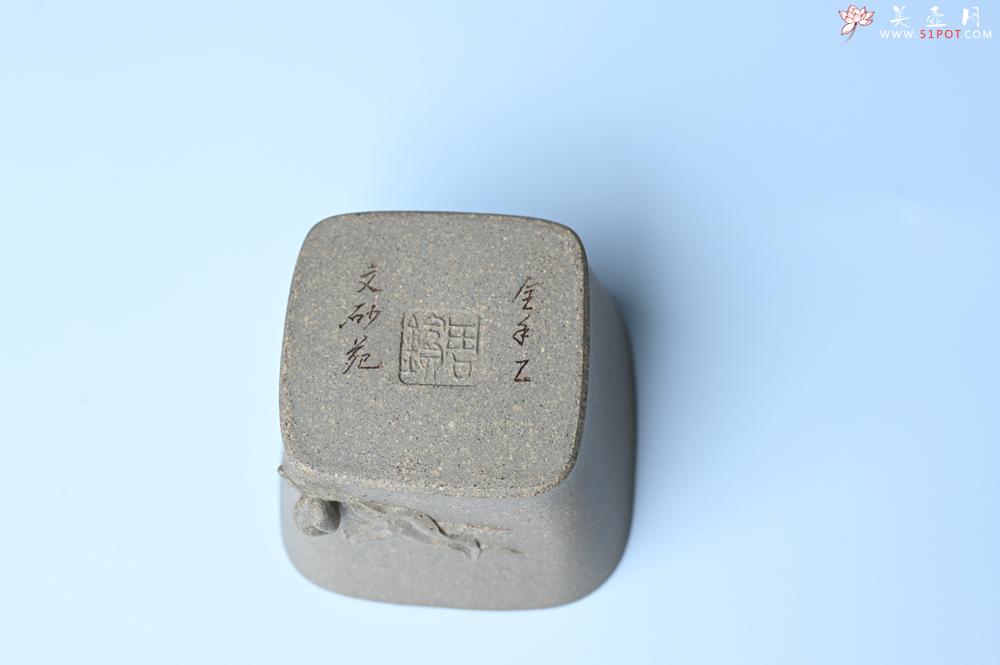 紫砂壶图片：实力派国工周斌（周镔） 采用8000块一捆的特好青段 全手工四方寿桃主人杯 观桃杯 - 宜兴紫砂壶网