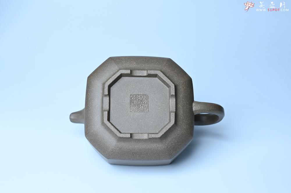 紫砂壶图片：实力派张海艳全手工蟹壳老青段泥精工八方侧角壶 气势磅礴 - 宜兴紫砂壶网