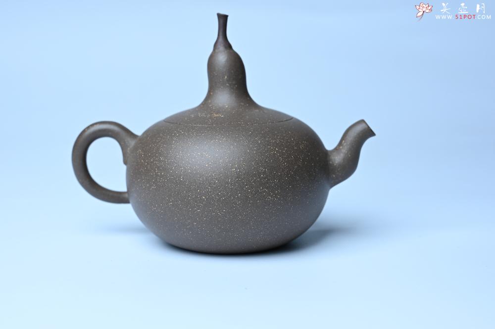 紫砂壶图片：美壶特惠 精致青段大肚茄子壶 茶人醉爱 - 宜兴紫砂壶网
