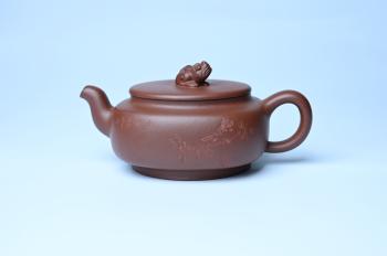 紫砂壶图片:美壶特惠 精致优质紫泥祥瑞壶 难度大 茶人醉爱 - 宜兴紫砂壶网