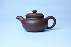 紫砂壶图片：潜力股周小培 特好老底槽青全手工仿古壶 茶人醉爱 - 宜兴紫砂壶网