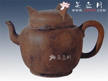 紫砂壶图片：鼎足盖圆壶 - 宜兴紫砂壶网