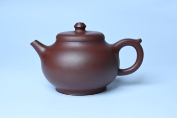 紫砂壶图片：潜力股周小培老师 4号井深井红皮龙全手工修德壶 养后特润 期待与您结缘 - 宜兴紫砂壶网