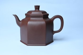 紫砂壶图片：美壶特惠 精致全手工六方金钟 泥料超好 - 宜兴紫砂壶网