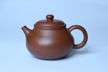 紫砂壶图片：潜力股周小培老师 优质清水泥 全手工容天壶 好壶期待与您结缘 - 宜兴紫砂壶网