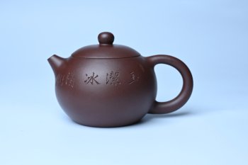 紫砂壶图片：油润底曹青 全手工西施茶壶 玉洁冰清 接天莲叶无穷碧 映日荷花别样红 - 宜兴紫砂壶网