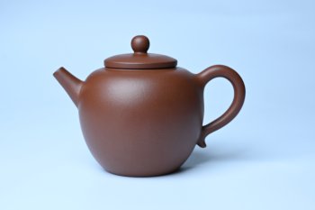 紫砂壶图片：毛国强入室弟子黄云初 特好老紫泥清莲壶 何水法书法清白 刘世涛伯陶刻 - 宜兴紫砂壶网