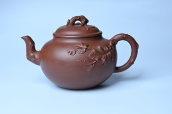 紫砂壶图片：美壶特惠 精品多子多福紫砂壶 帖叶生动细腻 送礼佳品 - 宜兴紫砂壶网