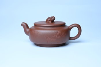 紫砂壶图片：美壶特惠 精致优质紫泥祥瑞壶 难度大 茶人醉爱 - 宜兴紫砂壶网