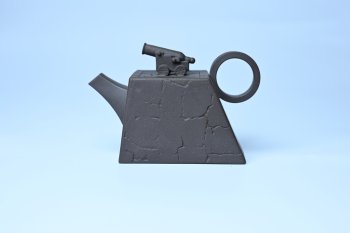 紫砂壶图片：美壶特惠 优质紫泥还原烧威震四方壶 - 宜兴紫砂壶网