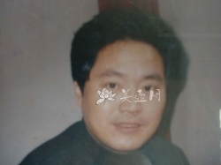 紫砂壶工艺师图片：刘国强 - 宜兴紫砂壶网