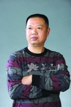 紫砂壶工艺师图片：张建明 - 宜兴紫砂壶网