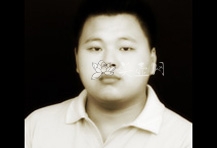 紫砂壶工艺师图片：周伟伟 - 宜兴紫砂壶网