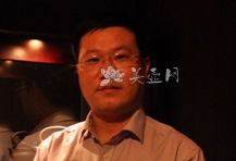 紫砂壶工艺师图片：周良荣 - 宜兴紫砂壶网