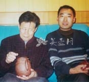 紫砂壶工艺师图片：秦峻 - 宜兴紫砂壶网