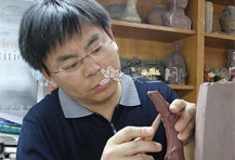 紫砂壶工艺师图片：史小明 - 宜兴紫砂壶网