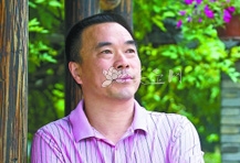 紫砂壶工艺师图片：崔龙君 - 宜兴紫砂壶网